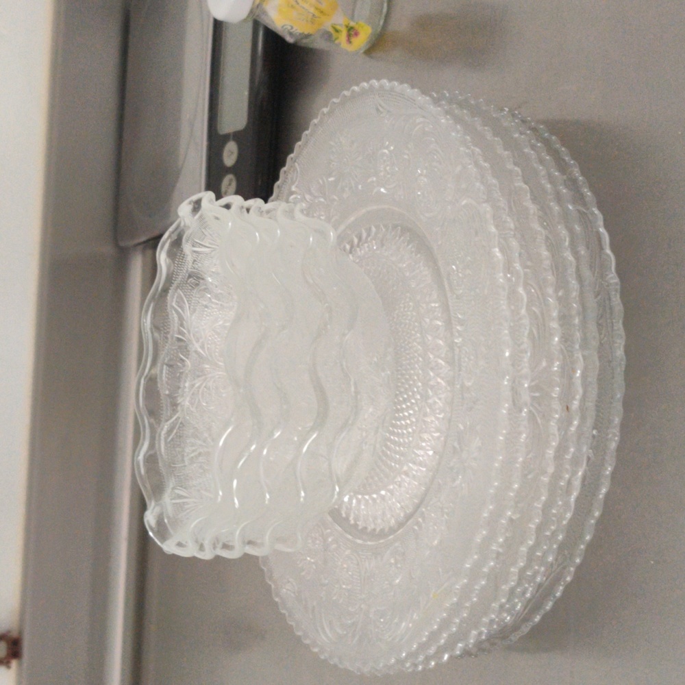 Glass Dessert plates/bowls bundle